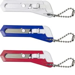 Cutter en plastique Julien - Précision et praticité 2