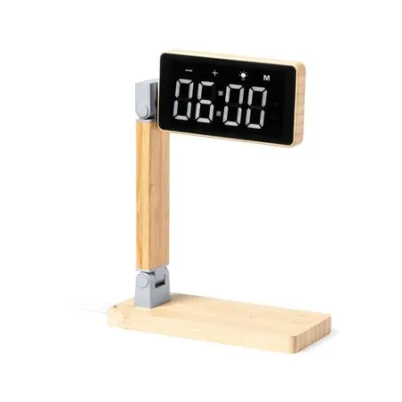 Horloge Multifonction Edres : Pratique et Élégante