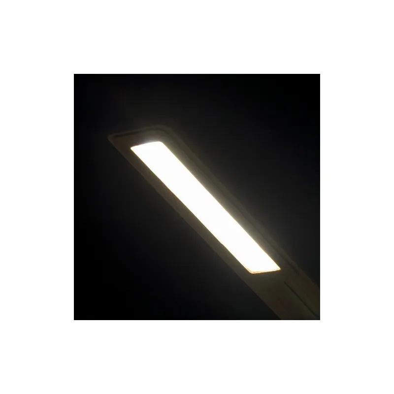 Lampe Chargeur Sleya : Éclairez et Chargez Écologiquement