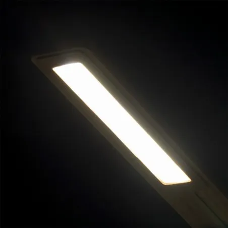 Lampe Chargeur Sleya : Éclairez et Chargez Écologiquement