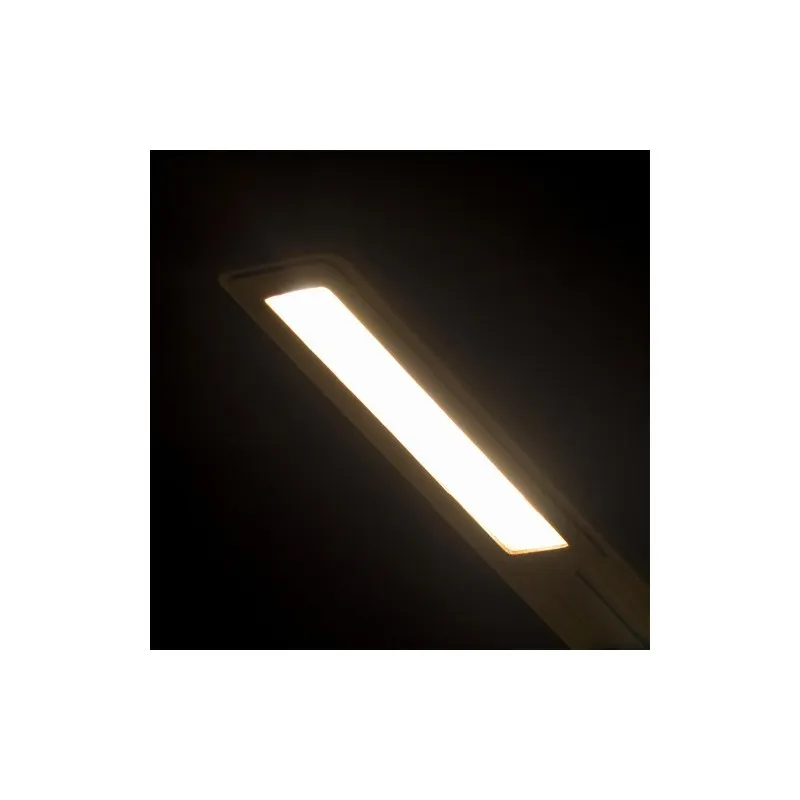 Lampe Chargeur Sleya : Éclairez et Chargez Écologiquement