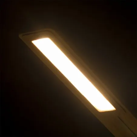 Lampe Chargeur Sleya : Éclairez et Chargez Écologiquement