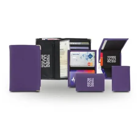 Porte-feuille avec étui certificat d'immatriculation