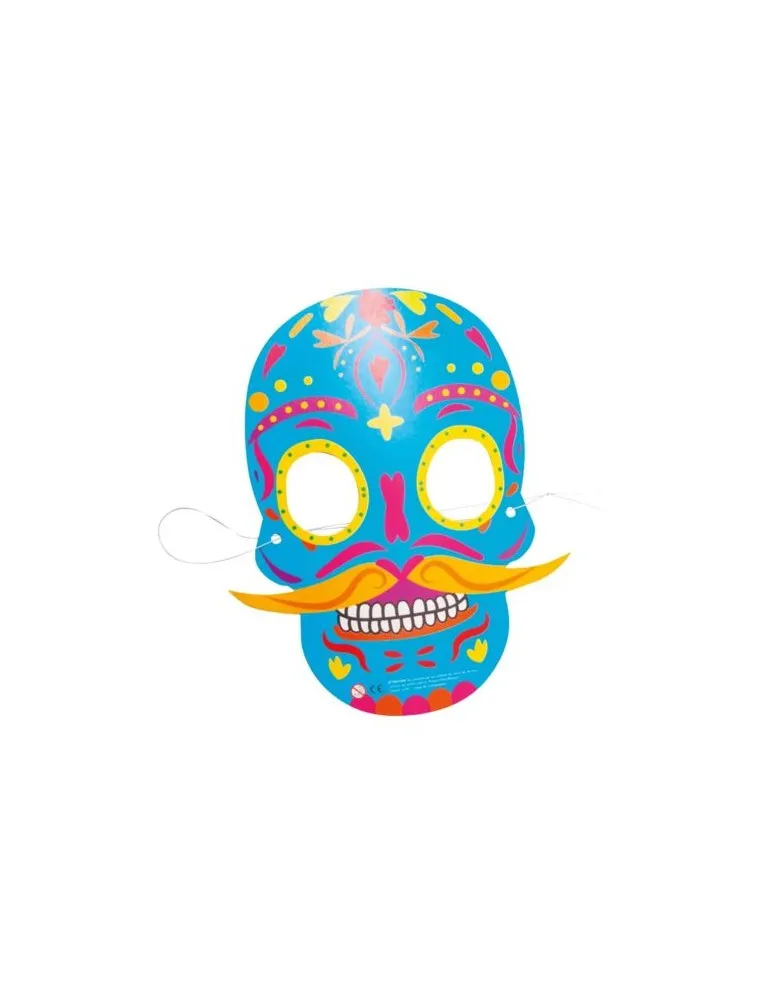 Grand masque en carton