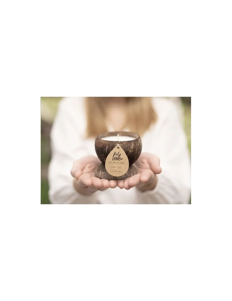 We Love The Planet Coconut Candle bougie
