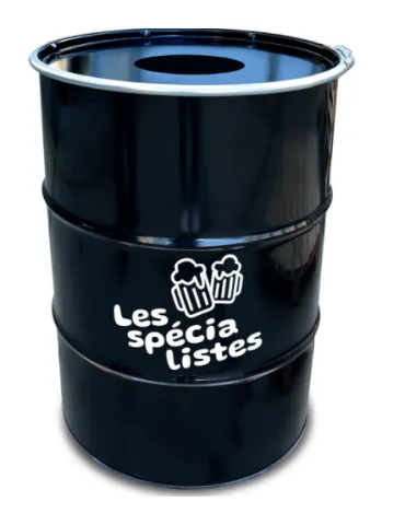 Un baril noir en acier avec logo blanc sur le devant