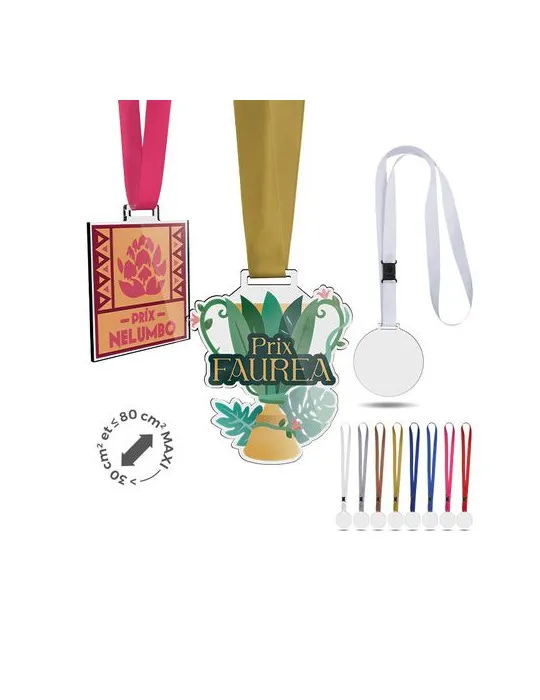 MEDAILLE EN PMMA EP 3 mm ENTRE 30 ET MAXI 80 cm2 AVEC CORDON SATIN
