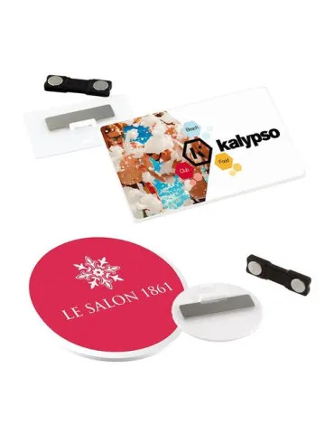 BADGE PLASTIQUE (PS) AVEC AIMANT