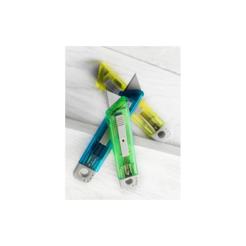 Cutter en plastique translucide Griffin