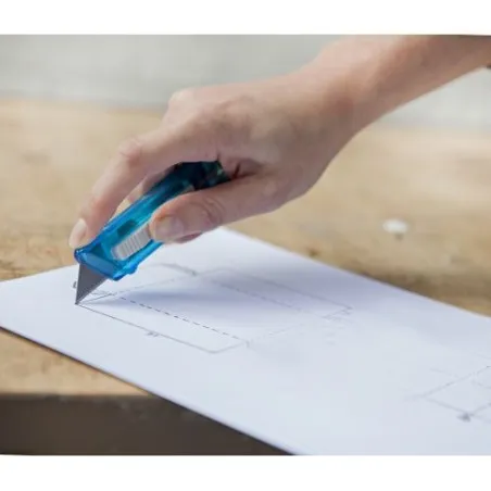 Cutter en plastique translucide Griffin